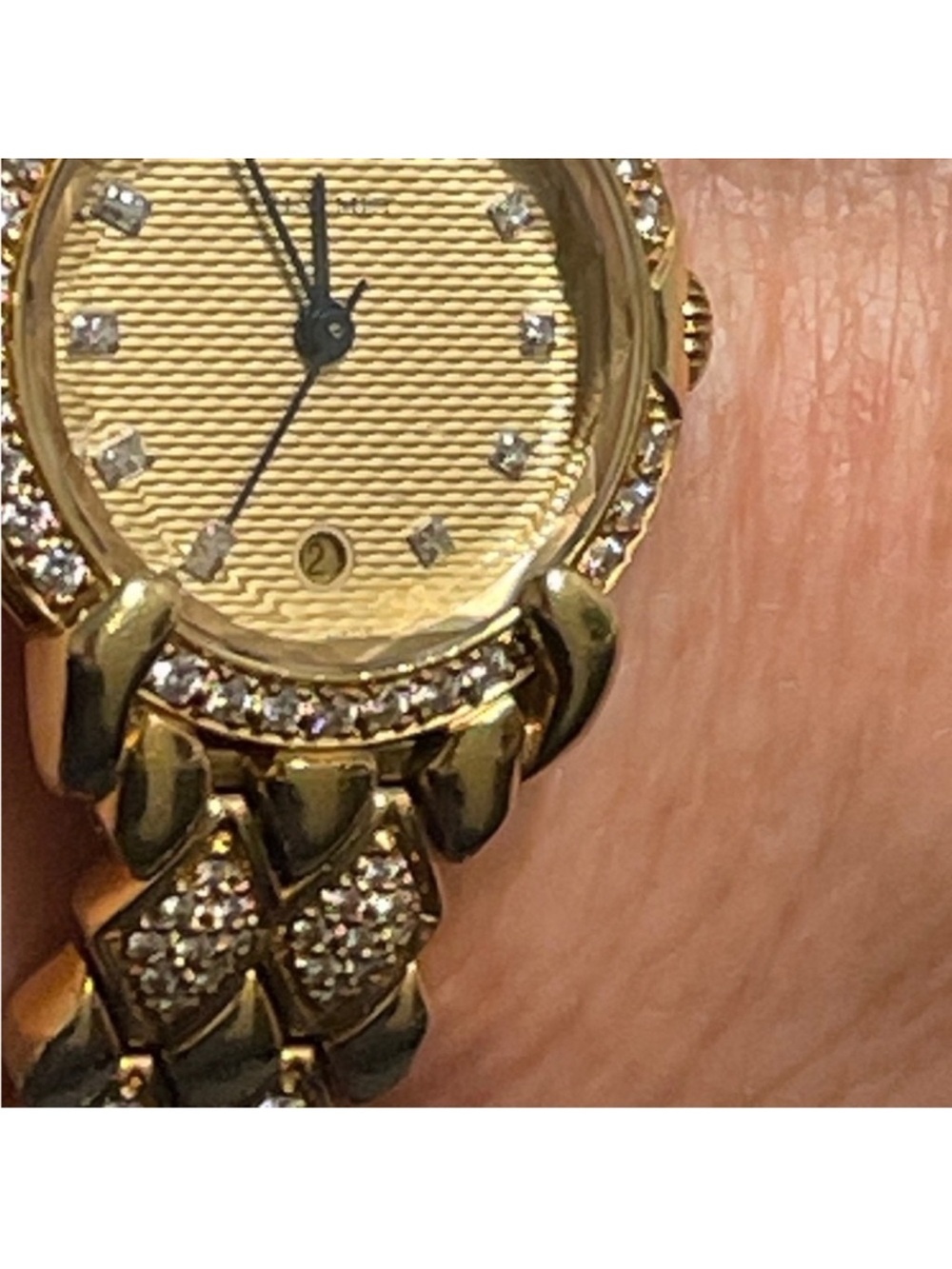 Absolutely Stunning “CHAUMET” 18k Gold and Diamonds Swiss Watch - Picture 3 of 7